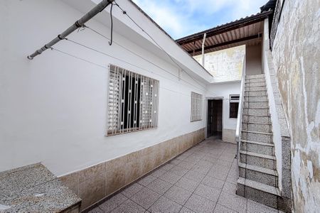 Casa para alugar com 180m², 2 quartos e 2 vagasÁrea externa