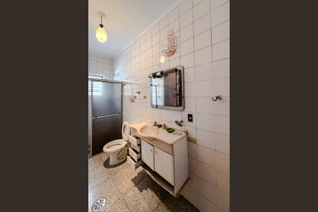 Casa para alugar com 180m², 2 quartos e 2 vagasBanheiro