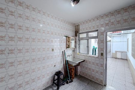 Casa para alugar com 180m², 2 quartos e 2 vagasÁrea de Serviço