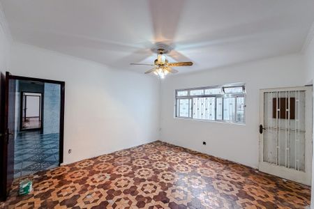 Casa para alugar com 180m², 2 quartos e 2 vagasSala