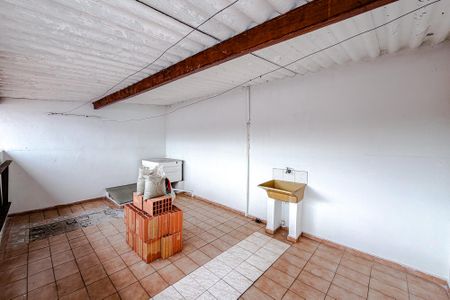 Casa para alugar com 180m², 2 quartos e 2 vagasÁrea de Serviço