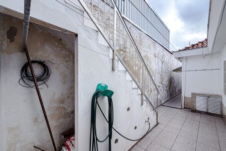 Casa para alugar com 180m², 2 quartos e 2 vagasÁrea externa