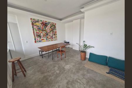 Apartamento à venda com 3 quartos, 132m² em Copacabana, Rio de Janeiro