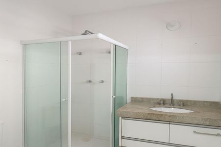 Casa à venda com 3 quartos, 140m² em Jardim Umuarama, São Paulo