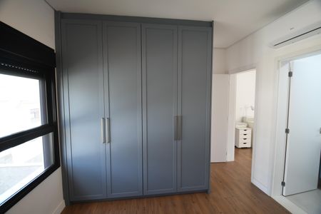 Casa de condomínio à venda com 138m², 3 quartos e 2 vagasSuíte 3