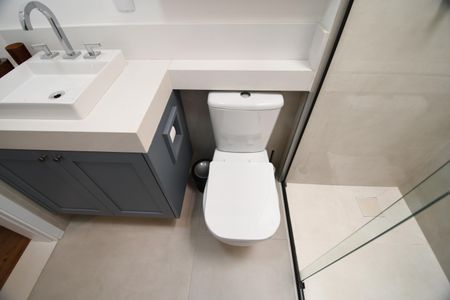 Casa de condomínio à venda com 138m², 3 quartos e 2 vagasBanheiro Suíte 2