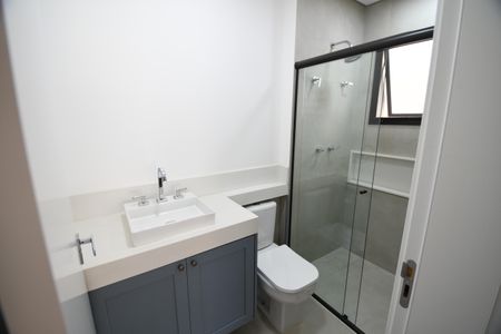 Casa de condomínio à venda com 138m², 3 quartos e 2 vagasBanheiro Suíte 3