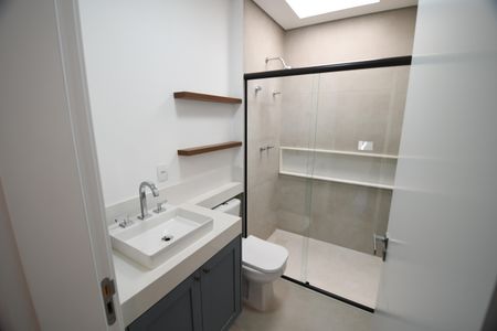 Casa de condomínio à venda com 138m², 3 quartos e 2 vagasBanheiro Suíte 2