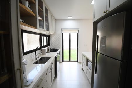 Casa de condomínio à venda com 138m², 3 quartos e 2 vagasCozinha