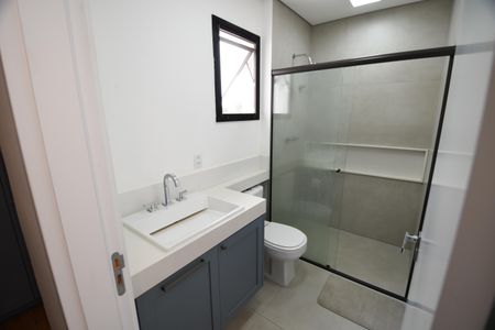 Casa de condomínio à venda com 138m², 3 quartos e 2 vagasBanheiro Suíte 1