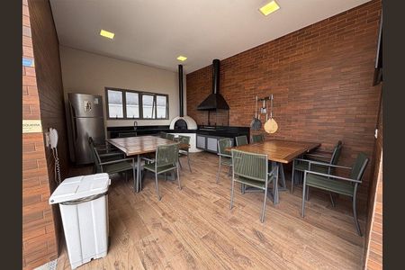 Apartamento à venda com 64m², 2 quartos e 1 vaga