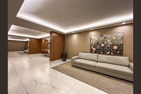 Apartamento à venda com 64m², 2 quartos e 1 vaga