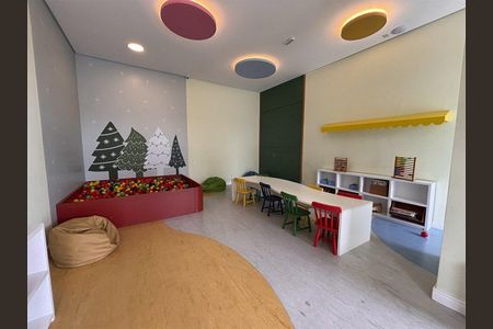 Apartamento à venda com 64m², 2 quartos e 1 vaga