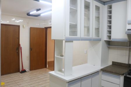 Apartamento para alugar com 148m², 3 quartos e 1 vagaCozinha
