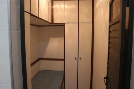 Apartamento para alugar com 148m², 3 quartos e 1 vagaÁrea de Serviço