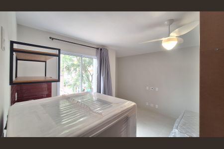 Studio para alugar com 30m², 1 quarto e sem vaga Studio para alugar com 30m², 1 quarto e sem vagaSala/Quarto/Cozinha
