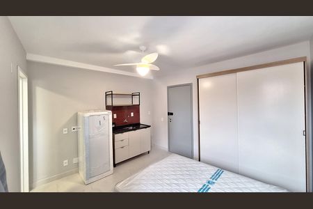 Studio para alugar com 26m², 1 quarto e sem vaga Studio para alugar com 26m², 1 quarto e sem vagaSala/Quarto/Cozinha