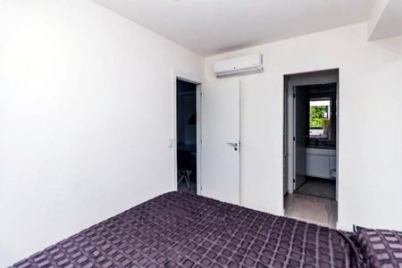 Quarto  de apartamento para alugar com 1 quarto, 49m² em Petrópolis, Porto Alegre