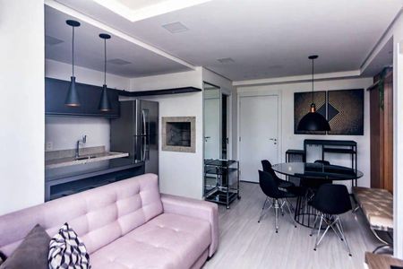 Sala de apartamento para alugar com 1 quarto, 49m² em Petrópolis, Porto Alegre