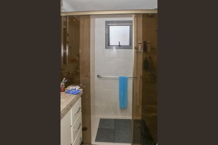 Apartamento à venda com 166m², 4 quartos e 3 vagasBanheiro da Suíte 1