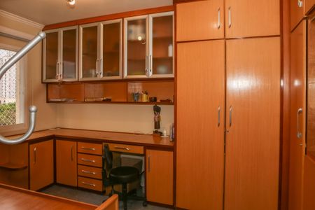 Apartamento à venda com 166m², 4 quartos e 3 vagasSuíte 2