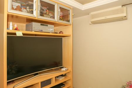 Sala de TV de apartamento à venda com 4 quartos, 166m² em Alto da Lapa, São Paulo