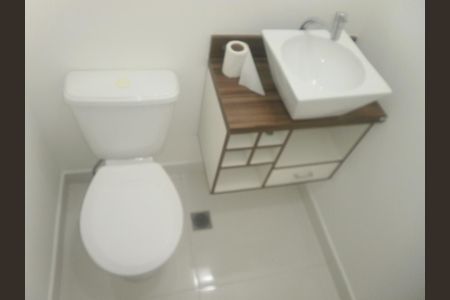 Apartamento para alugar com 95m², 4 quartos e 2 vagas