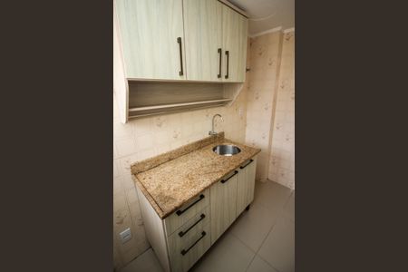 Cozinha de apartamento à venda com 1 quarto, 26m² em Menino Deus, Porto Alegre