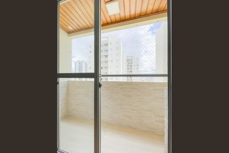Sacada de apartamento para alugar com 3 quartos, 64m² em Continental, Osasco