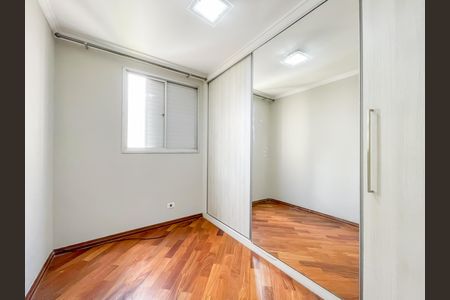 Quarto 2 de apartamento para alugar com 3 quartos, 64m² em Continental, Osasco