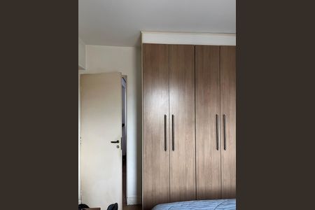 Apartamento à venda com 66m², 3 quartos e 2 vagasQuarto 2