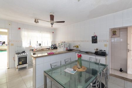 Casa para alugar com 160m², 3 quartos e 1 vaga Casa para alugar com 160m², 3 quartos e 1 vagaCopa e Cozinha