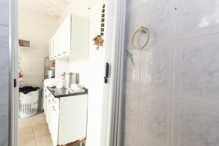 Casa para alugar com 160m², 3 quartos e 1 vaga Casa para alugar com 160m², 3 quartos e 1 vagaBanheiro 2