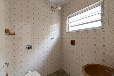 Casa para alugar com 31m², 1 quarto e sem vaga Casa para alugar com 31m², 1 quarto e sem vagaBanheiro