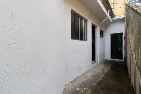 Casa para alugar com 31m², 1 quarto e sem vaga Casa para alugar com 31m², 1 quarto e sem vagaÁrea externa