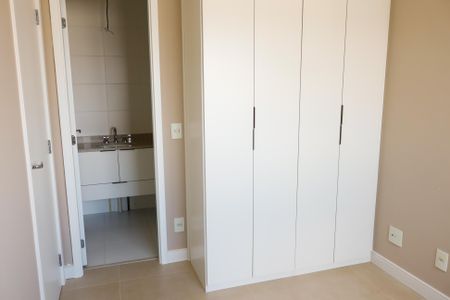 Apartamento à venda com 75m², 2 quartos e 2 vagas Apartamento à venda com 75m², 2 quartos e 2 vagasQuarto 1 - Suíte