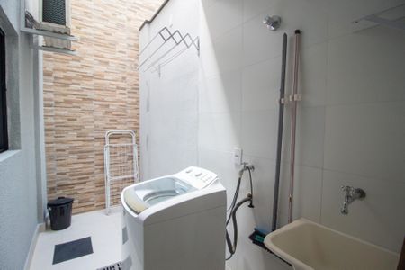 Studio para alugar com 40m², 1 quarto e 1 vaga Studio para alugar com 40m², 1 quarto e 1 vagaÁrea de Serviço