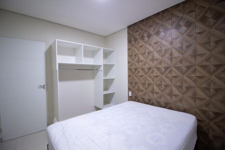 Studio para alugar com 40m², 1 quarto e 1 vaga Studio para alugar com 40m², 1 quarto e 1 vagaQuarto
