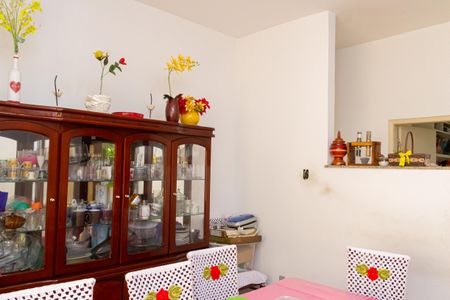 Casa para alugar com 130m², 3 quartos e 3 vagas Casa para alugar com 130m², 3 quartos e 3 vagasSala de Jantar