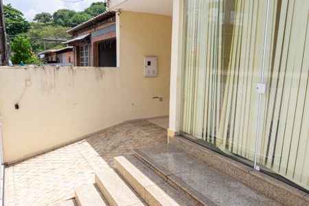 Casa para alugar com 130m², 3 quartos e 3 vagas Casa para alugar com 130m², 3 quartos e 3 vagasVaranda