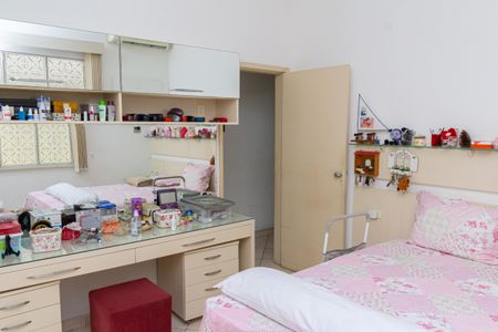 Casa para alugar com 130m², 3 quartos e 3 vagas Casa para alugar com 130m², 3 quartos e 3 vagasQuarto 2 - Suíte