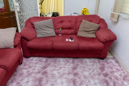 Casa para alugar com 130m², 3 quartos e 3 vagas Casa para alugar com 130m², 3 quartos e 3 vagasSala