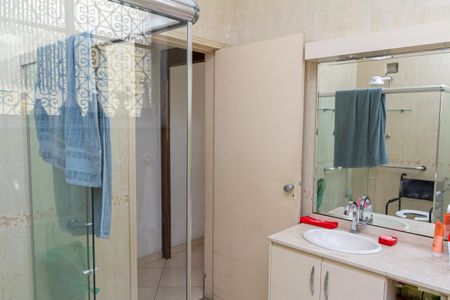 Casa para alugar com 130m², 3 quartos e 3 vagas Casa para alugar com 130m², 3 quartos e 3 vagasBanheiro 2