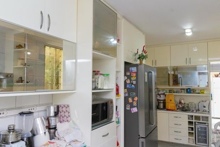 Casa para alugar com 130m², 3 quartos e 3 vagas Casa para alugar com 130m², 3 quartos e 3 vagasCozinha