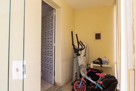 Casa para alugar com 130m², 3 quartos e 3 vagas Casa para alugar com 130m², 3 quartos e 3 vagasVaranda