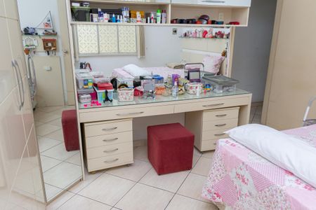 Casa para alugar com 130m², 3 quartos e 3 vagas Casa para alugar com 130m², 3 quartos e 3 vagasQuarto 2 - Suíte