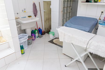 Casa para alugar com 130m², 3 quartos e 3 vagas Casa para alugar com 130m², 3 quartos e 3 vagasÁrea de Serviço