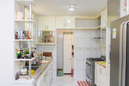 Casa para alugar com 130m², 3 quartos e 3 vagas Casa para alugar com 130m², 3 quartos e 3 vagasCozinha