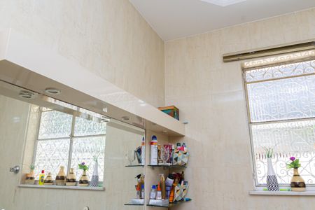 Casa para alugar com 130m², 3 quartos e 3 vagas Casa para alugar com 130m², 3 quartos e 3 vagasBanheiro 2