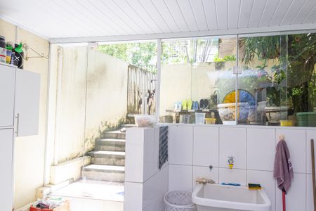 Casa para alugar com 130m², 3 quartos e 3 vagas Casa para alugar com 130m², 3 quartos e 3 vagasÁrea de Serviço